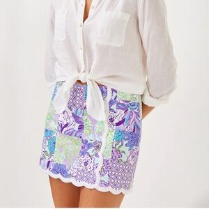 Lilly Pulitzer Michelina Floral
Patchwork Mini Skort. Size 12